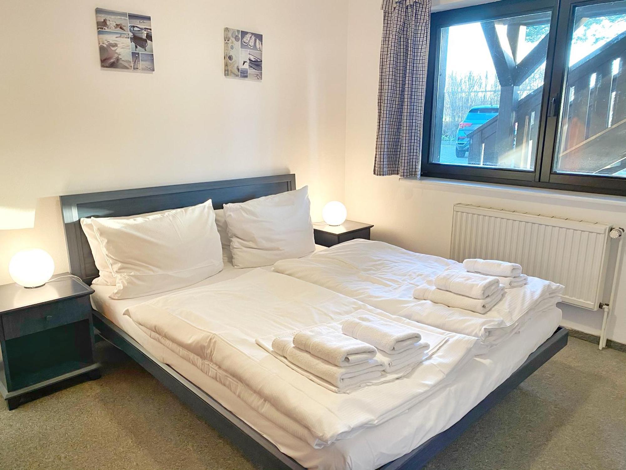 Landpension Dubnitz - Ferienwohnung 1 Sassnitz Esterno foto